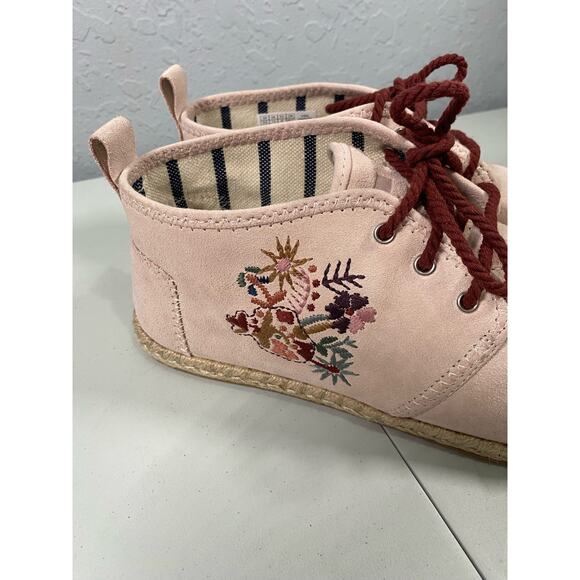 Toms Women's Bota Floral Embroider Blush Suede Booties Shoes Size 9.5 - Picture 3 of 8